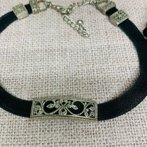 Choker Necklace Bundle - Picture 4 of 6